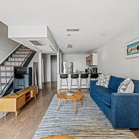 Littlefield Lofts, Hosted By Placemakr - 6Th St 오스틴 객실 사진