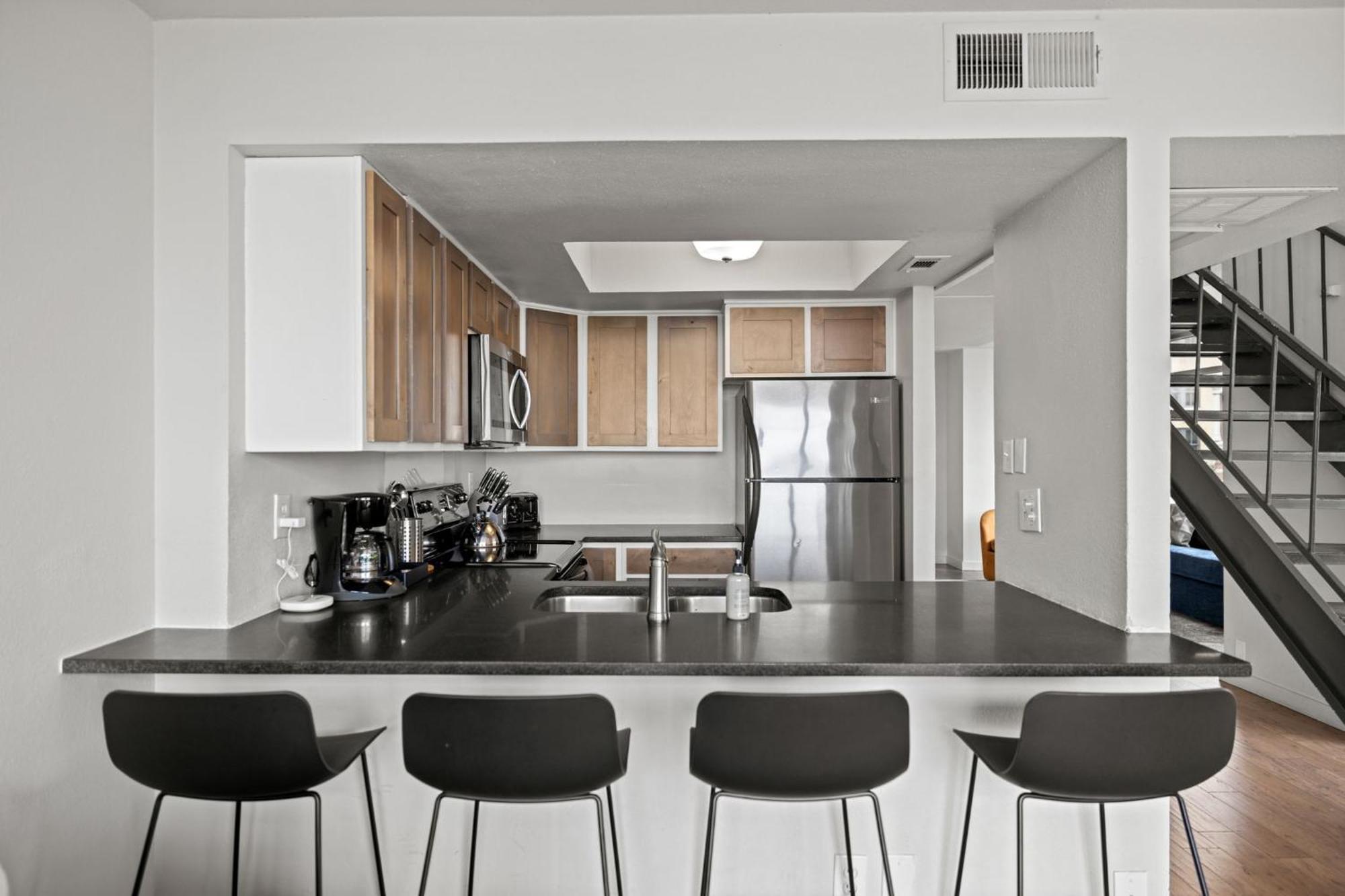 Littlefield Lofts, Hosted By Placemakr - 6Th St 오스틴 객실 사진